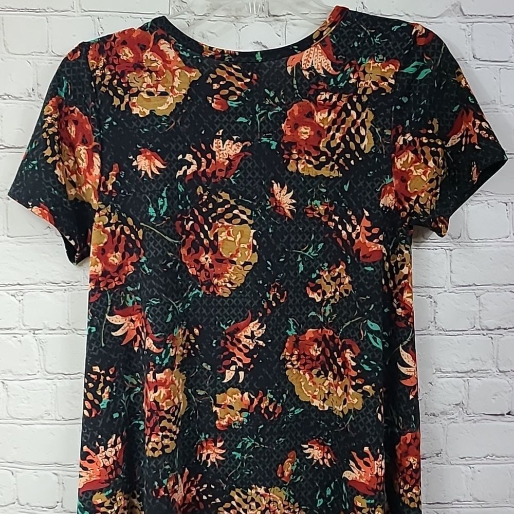 LuLaRoe Carly Dress Black Floral Print Midi Pocket High-Low Butter Soft Casual - Picture 11 of 11
